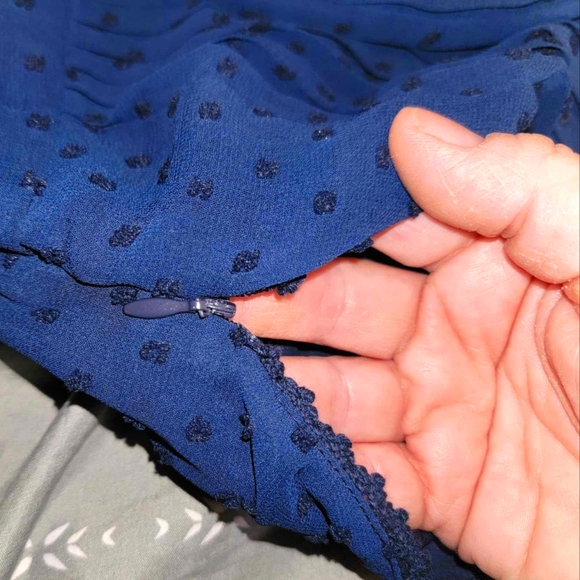 Dress - Picture 4 of 5